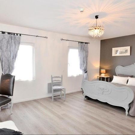 Hotel De La Villa Biron Saint-Ouen  Extérieur photo