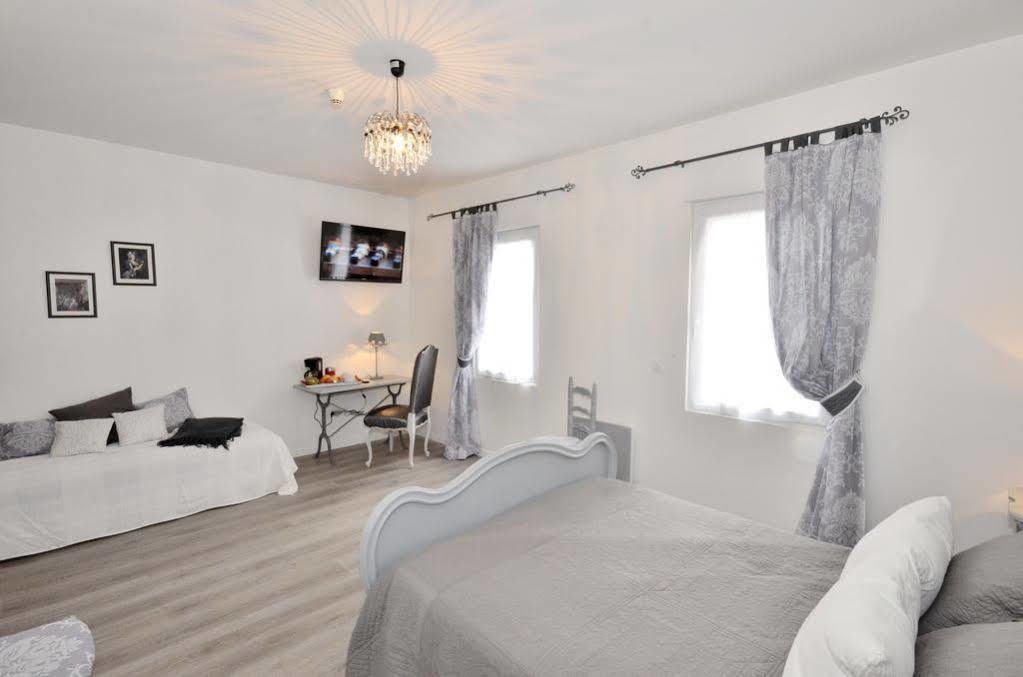 Hotel De La Villa Biron Saint-Ouen  Extérieur photo